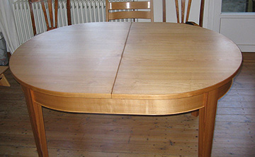 Tisch Kirsche oval 3
